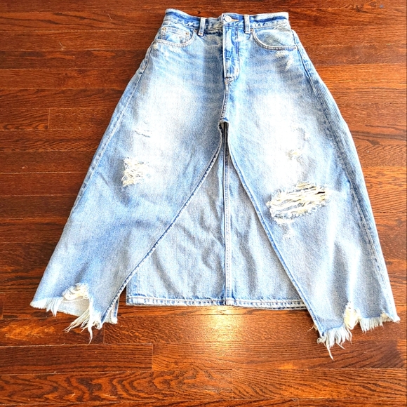 Moussy Skirt - Picture 11 of 11